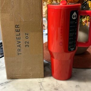 HydroJug  Red Shine Traveler